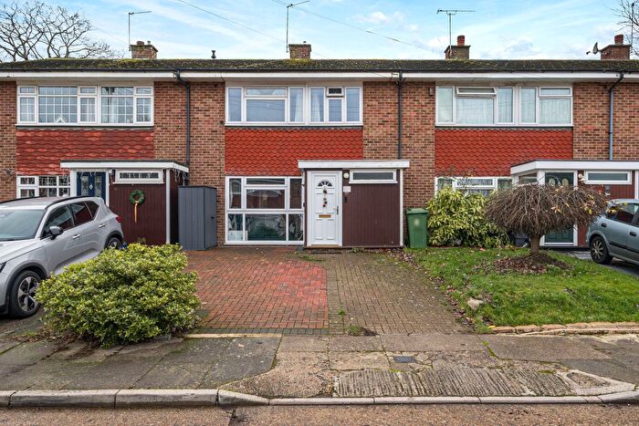 3 Bedroom Terraced House For Sale In St. Giles Close, Orpington, BR6