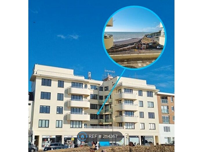 2 Bedroom Flat To Rent In High Street, Rottingdean, Brighton, BN2