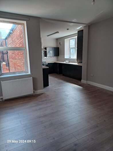 5 Bedroom Flat To Rent In Rectory Road, Gateshead, NE8