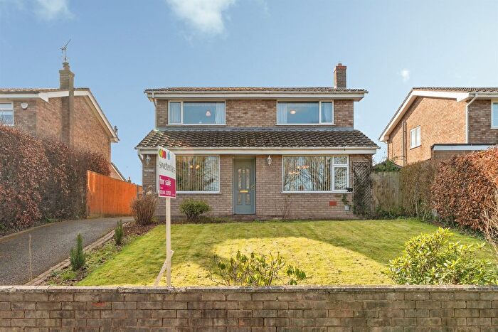 4 Bedroom Detached House For Sale In Tarporley Road, Tarvin, Chester, CH3