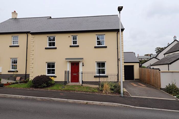 4 Bedroom Detached House To Rent In Weavers Road, Newton Abbot, TQ13