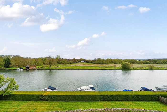 3 Bedroom Terraced House For Sale In Ferry Lane, Moulsford, Wallingford, Oxfordshire, OX10