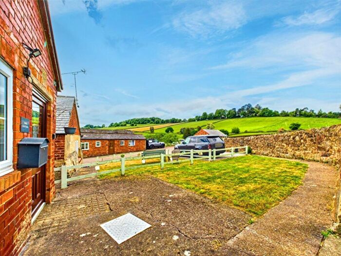 2 Bedroom Cottage To Rent In Oak Cottage, Chevin Road, Belper, DE56