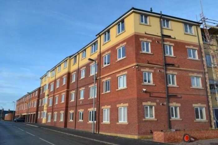 2 Bedroom Flat To Rent In Cambridge Court, Tindale Crescent, Bishop Auckland, DL14