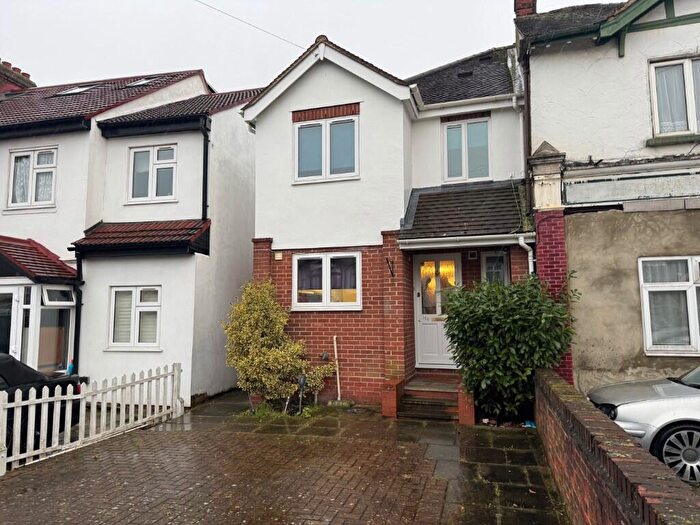 3 Bedroom Terraced House To Rent In Mill Lane, Chadwell Heath, London, RM6