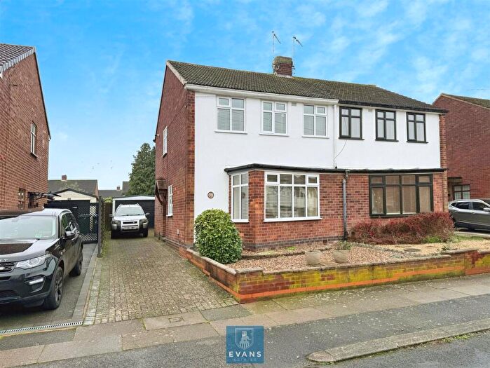 3 Bedroom Semi Detached House For Sale In Gleneagles Road, Coventry, CV2