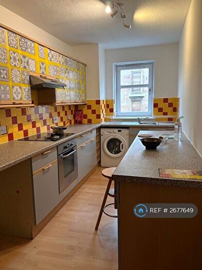 3 Bedroom Flat To Rent In Beltane Street, Glasgow, G3