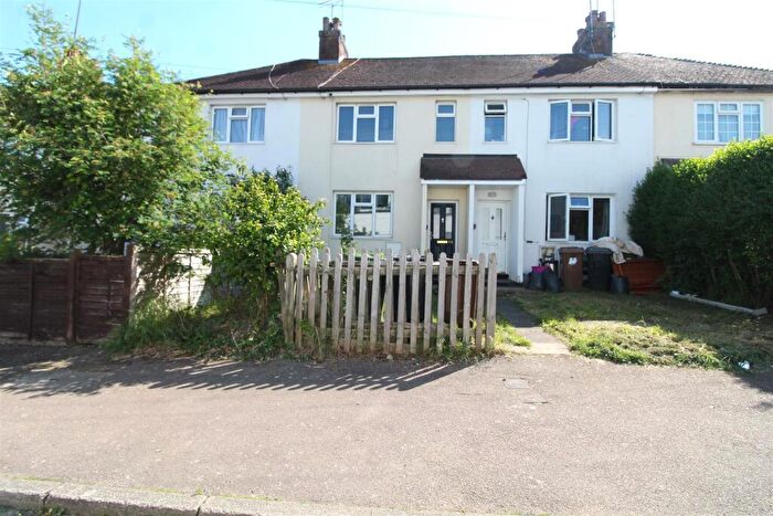 3 Bedroom Terraced House For Sale In Blackhorse Lane, South Mimms, Potters Bar, EN6