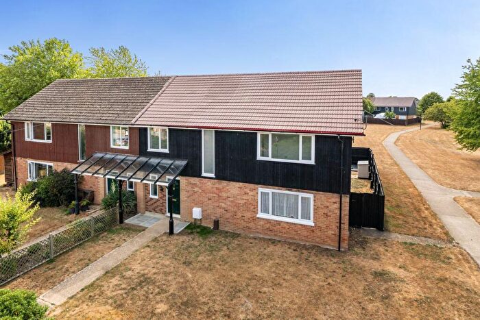 4 Bedroom Semi-Detached House For Sale In Truman Place, Chicksands, Shefford, SG17