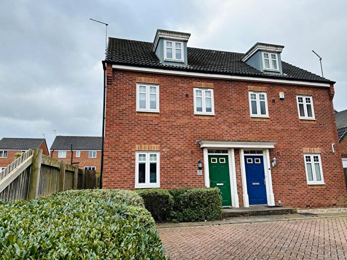 3 Bedroom House To Rent In Snowgoose Way, Newcastle, ST5