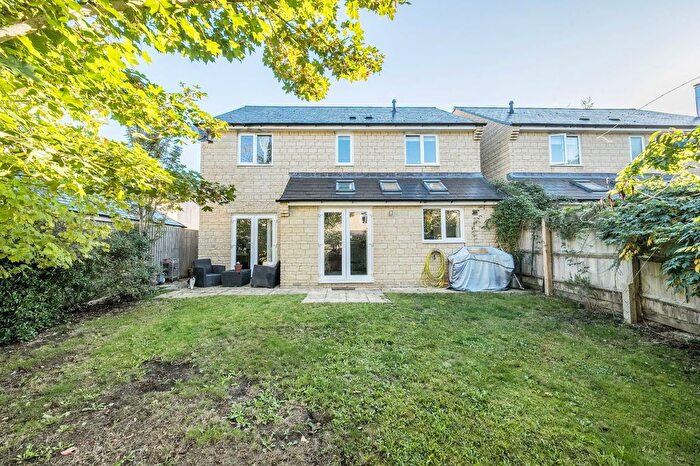 4 Bedroom Detached House For Sale In The Stoneworks, Neston, SN13