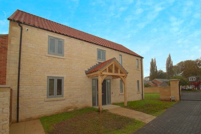 3 Bedroom Detached House For Sale In High Bank Gardens, Deeping St James, PE6