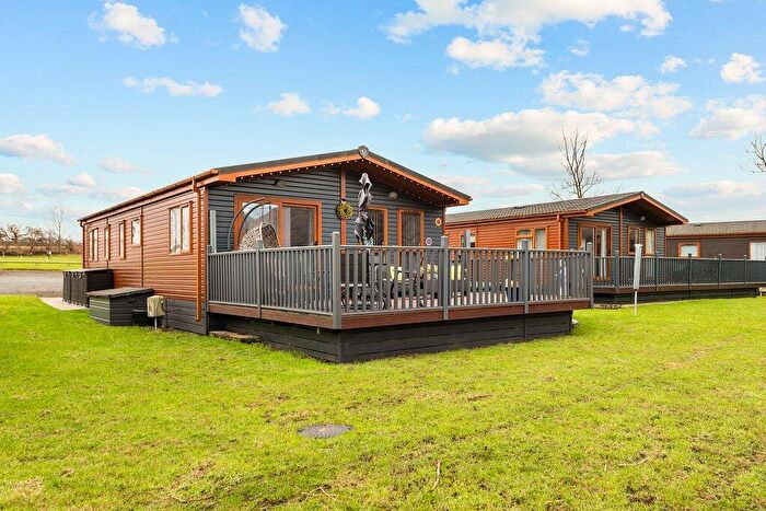 2 Bedroom Lodge For Sale In Hillview, Fishcross, Alloa, Clackmannanshire, FK10