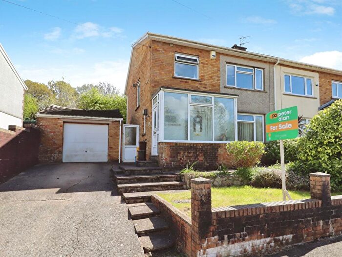 3 Bedroom Semi Detached House For Sale In Ridgeway Road, Rumney, Cardiff, CF3