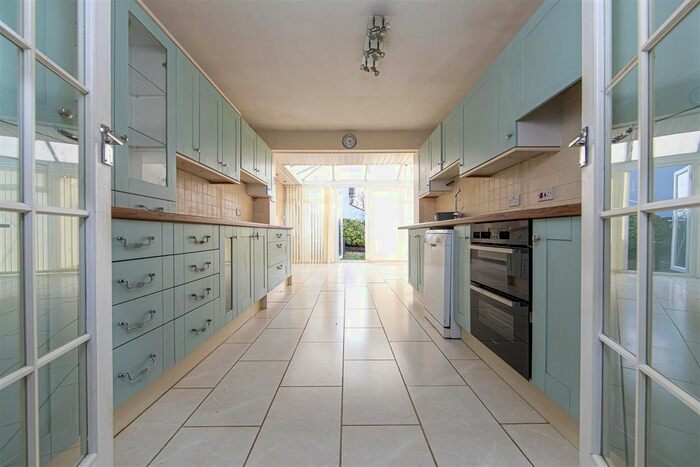 2 Bedroom Bungalow For Sale In Beech Tree Way, Nelson, Treharris, CF46