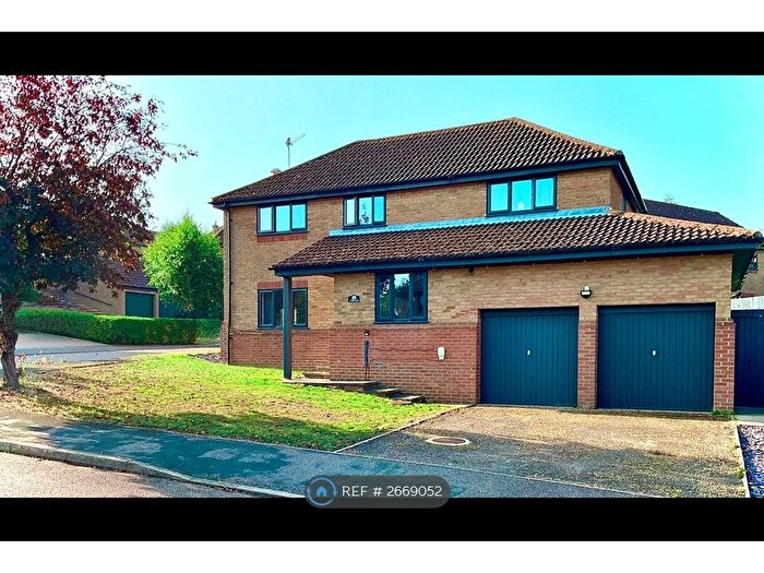 4 Bedroom Detached House To Rent In The Leys, Long Buckby, Northampton, NN6