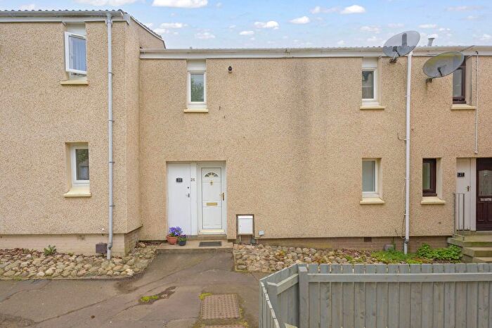 2 Bedroom Terraced House For Sale In Mathieson Place, Dunfermline, KY11