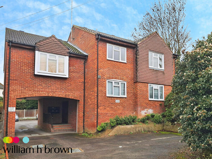 1 Bedroom Flat To Rent In Weald Road, Brentwood, CM14