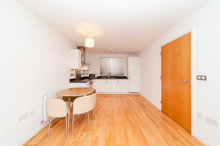 1 Bedroom Apartment To Rent In Spa Road, London, SE16