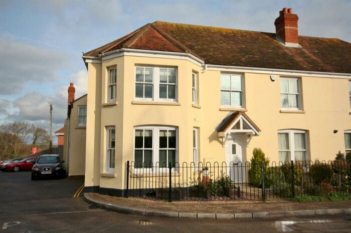 2 Bedroom End Of Terrace House To Rent In New Inn Court, Sarisbury Green, SO31