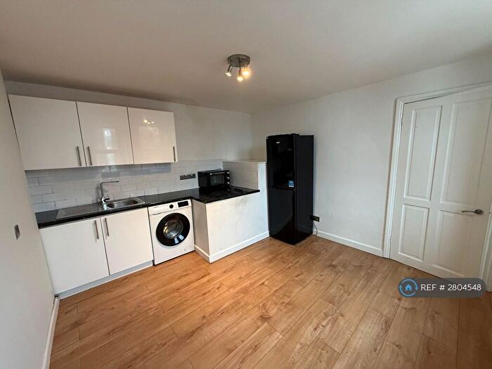1 Bedroom Flat To Rent In Copley Road, Doncaster, DN1