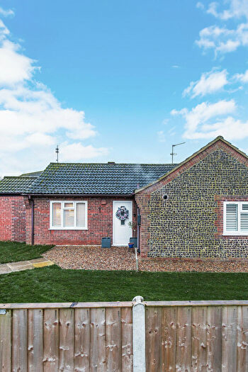 3 Bedroom Detached Bungalow For Sale In Heacham, PE31