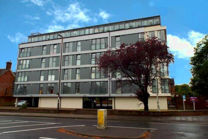 2 Bedroom Flat To Rent In Old Portman House, Bedford, MK40