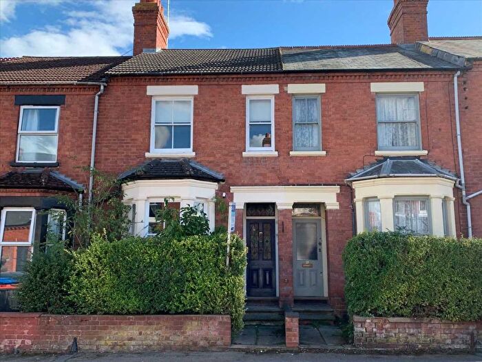 4 Bedroom Terraced House For Sale In Victoria Street, Wolverton, Milton Keynes, MK12