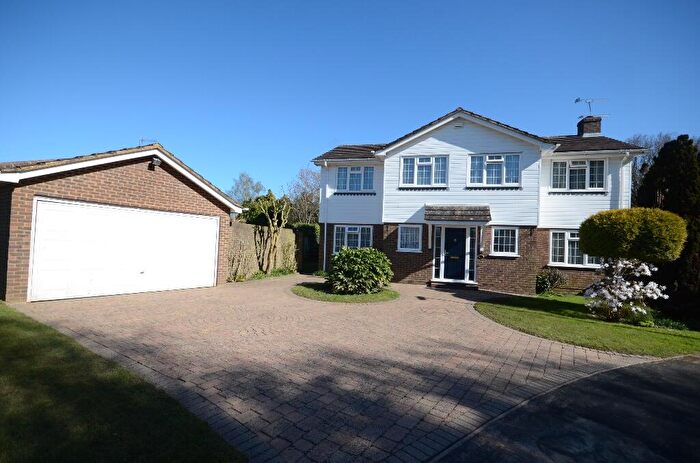 5 Bedroom Detached House For Sale In Manor Links, Bishop's Stortford, Hertfordshire, CM23