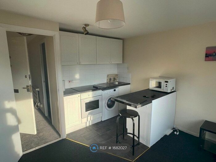 1 Bedroom Flat To Rent In Waterloo Road, Wolverhampton, WV1