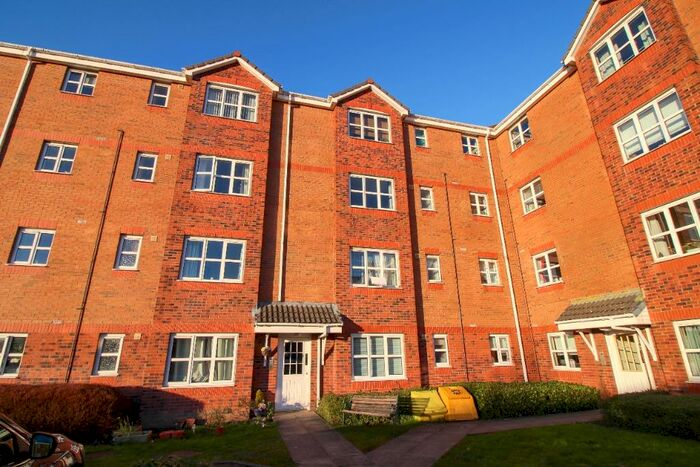 2 Bedroom Flat To Rent In Canavan Court, Falkirk, FK2