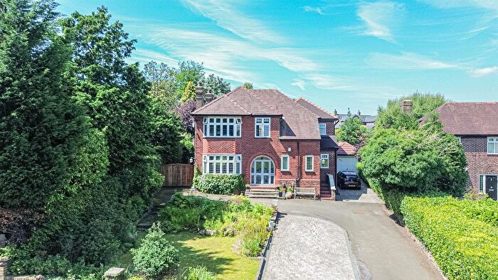 4 Bedroom Detached House For Sale In London Road, Appleton, Warrington, WA4