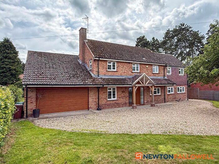 5 Bedroom Detached House For Sale In Mill Lane, Caunton, NG23