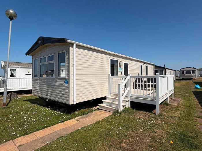 2 Bedroom Park Home For Sale In Haven, Doniford Bay, TA23