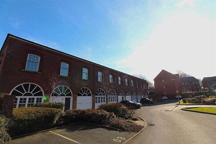 2 Bedroom Apartment To Rent In Fletcher Court, Stoneclough, M26