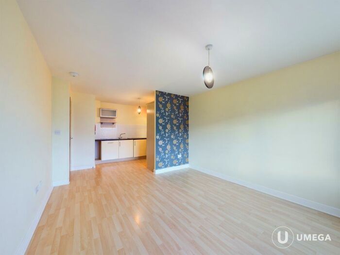 2 Bedroom Flat To Rent In Waterfront Avenue, Granton, Edinburgh, EH5