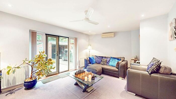 3 Bedroom Semi-Detached Bungalow For Sale In Pavilion Way, Ruislip, HA4