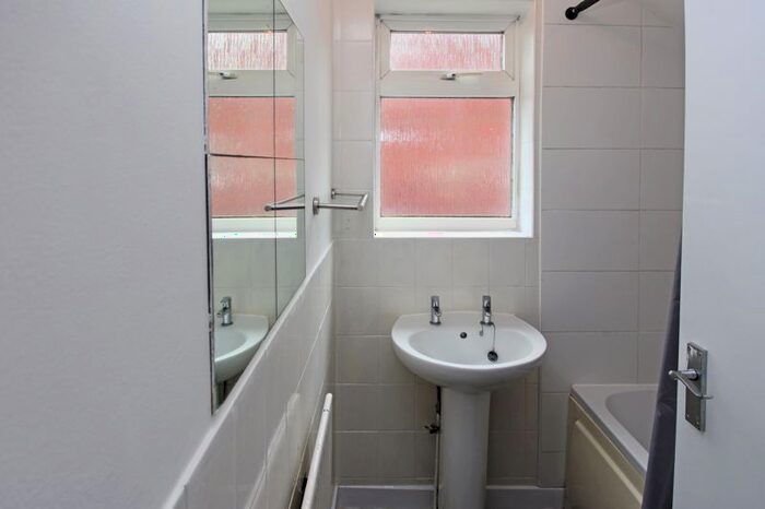 1 Bedroom Flat To Rent In Stretton Road, Much Wenlock, TF13