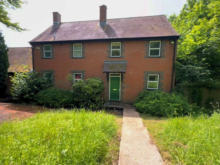 4 Bedroom Detached House To Rent In Church Lane, Lewes, BN7