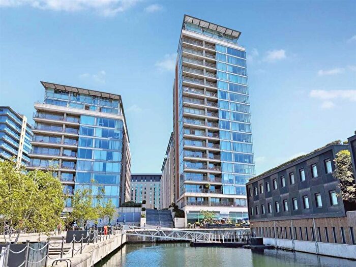 3 Bedroom Flat For Sale In Western Gateway, London, E16