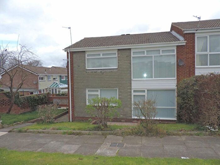 2 Bedroom Flat To Rent In Marston Walk, Whickham, NE16