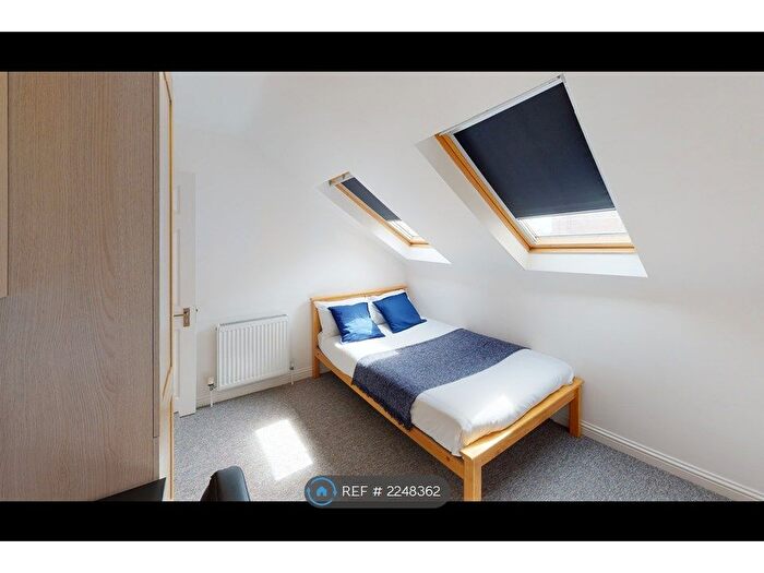 9 Bedroom Terraced House To Rent In Fraser Road, Southsea, PO5