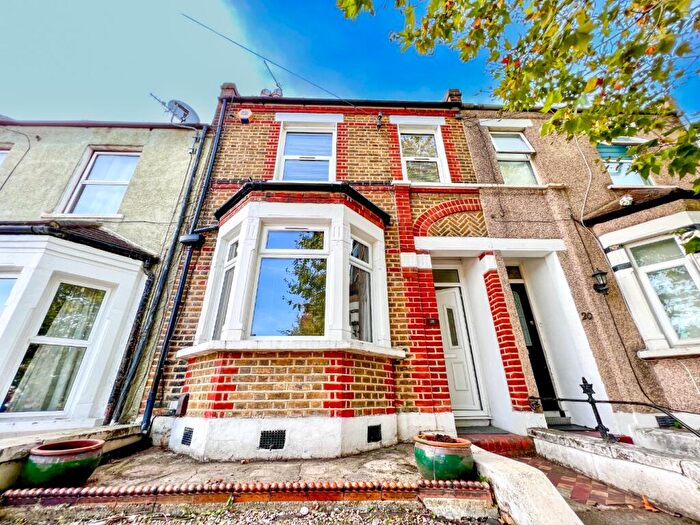 2 Bedroom Terraced House To Rent In Congo Road, Plumstead, London, SE18