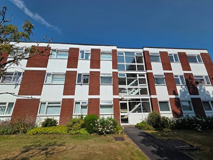2 Bedroom Flat To Rent In Ravenhurst Road, Birmingham, B17