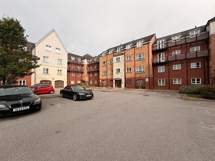 2 Bedroom Flat To Rent In Cotton Court, Northampton, NN4
