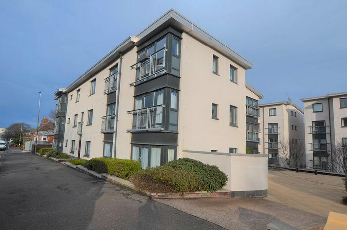 2 Bedroom Flat To Rent In Granton Road, Trinity, Edinburgh EH5