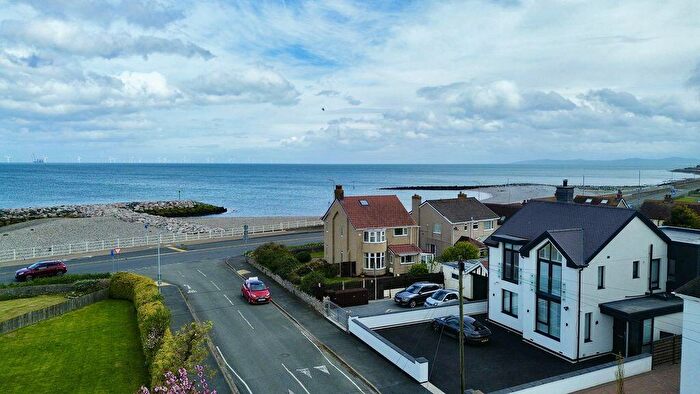 4 Bedroom Detached House For Sale In Pendorlan Road, Penrhyn Bay, LL30