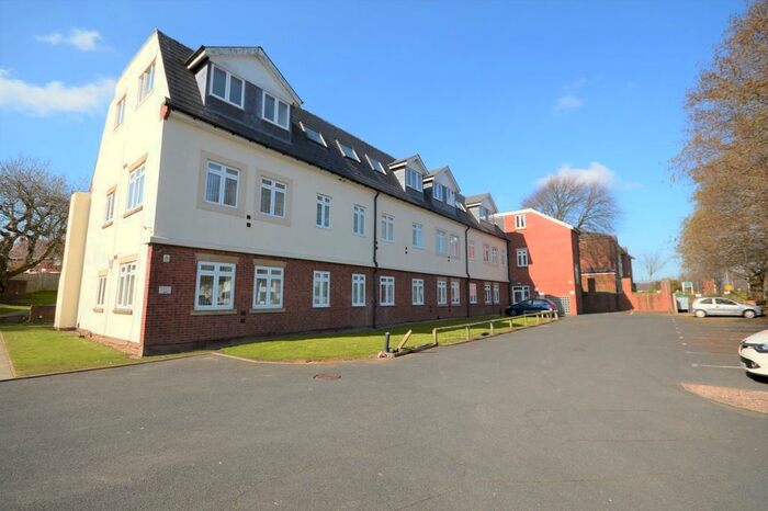 2 Bedroom Flat To Rent In Birmingham New Road, Bilston, West Midlands, WV14