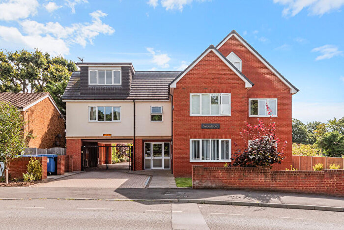 1 Bedroom Apartment To Rent In Apartment, Woodcote, RH9