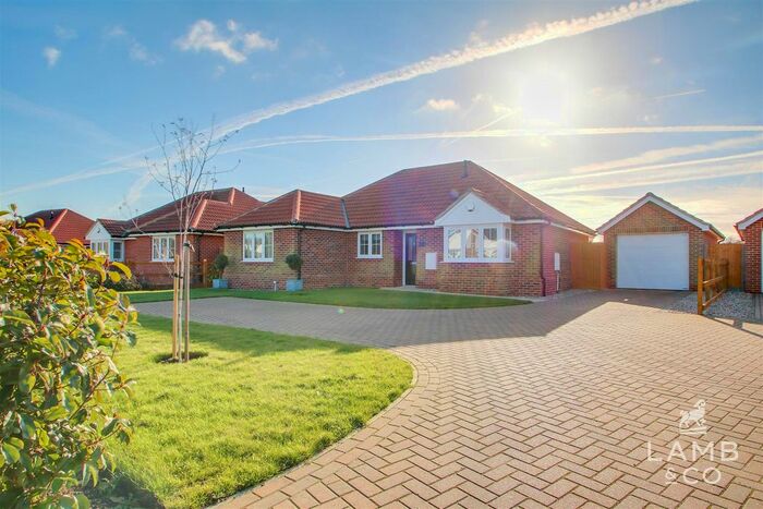 3 Bedroom Detached Bungalow For Sale In Mill Lane, Weeley Heath, CO16